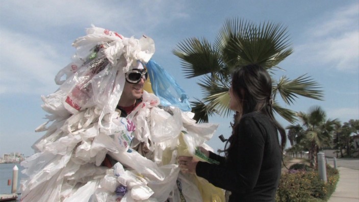 Watch Plastic Paradise: The Great Pacific Garbage Patch Online (2017)