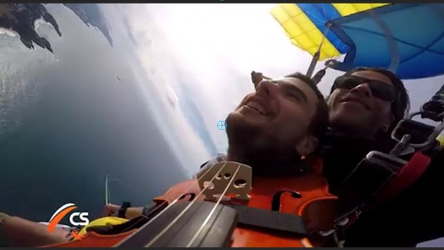 Cairns man Tim Kolln to compete in 2018 World Parachuting 