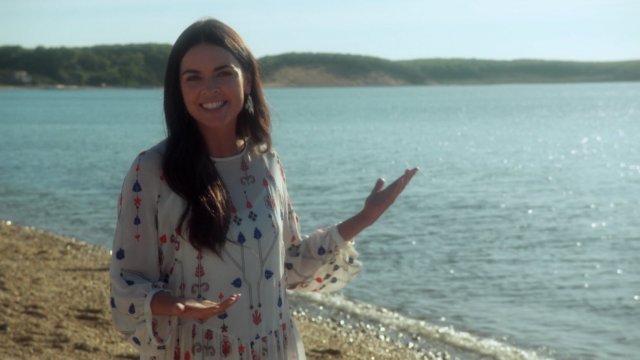 Beach Bites With Katie Lee S1 Ep6 Authentic Eats Sbs Food Канала the wendy williams show. beach bites with katie lee s1 ep6