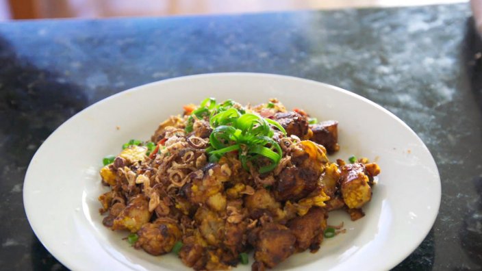 Singapore Catering Favourites: Carrot Cake (Chai Tow Kway)