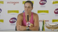 Barty reacts to becoming world No.1