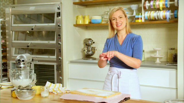 Bake With Anna Olson S1 Ep12 - Jelly Roll Cakes : SBS Food