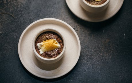 Chocolate pots with mascarpone and tangerine