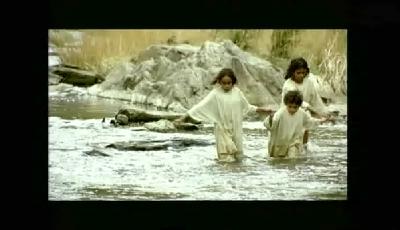 Rabbit Proof Fence Review Sbs Movies Rabbit Proof Fence Review Sbs Movies